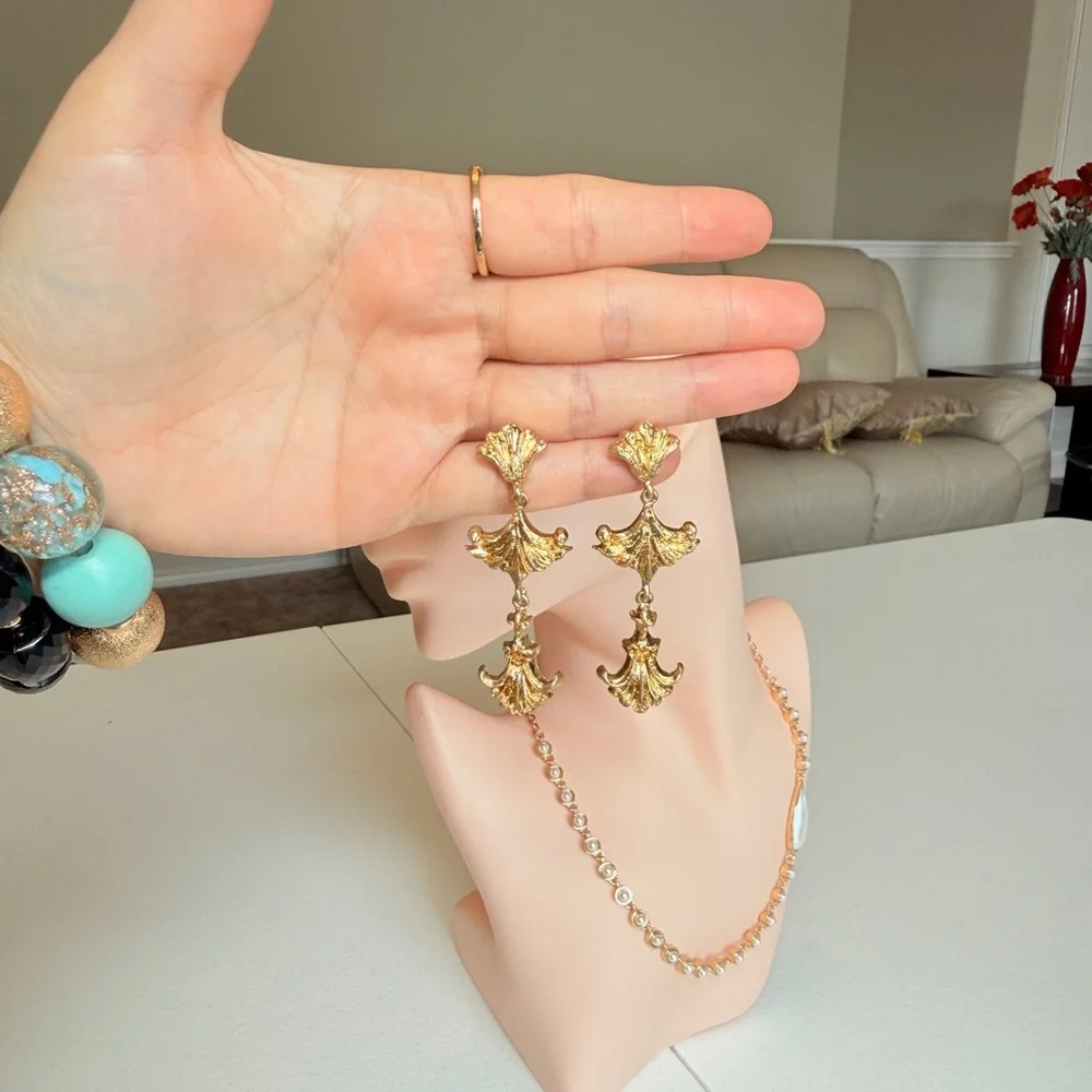 Gold Ginkgo Drop Earrings - Elegant Women Jewelry